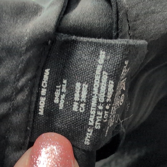 Theory 100% Black Silk Racerback Flowy Tunic Top Size S - Picture 6 of 6